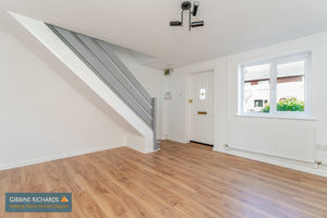 Sitting Room- click for photo gallery